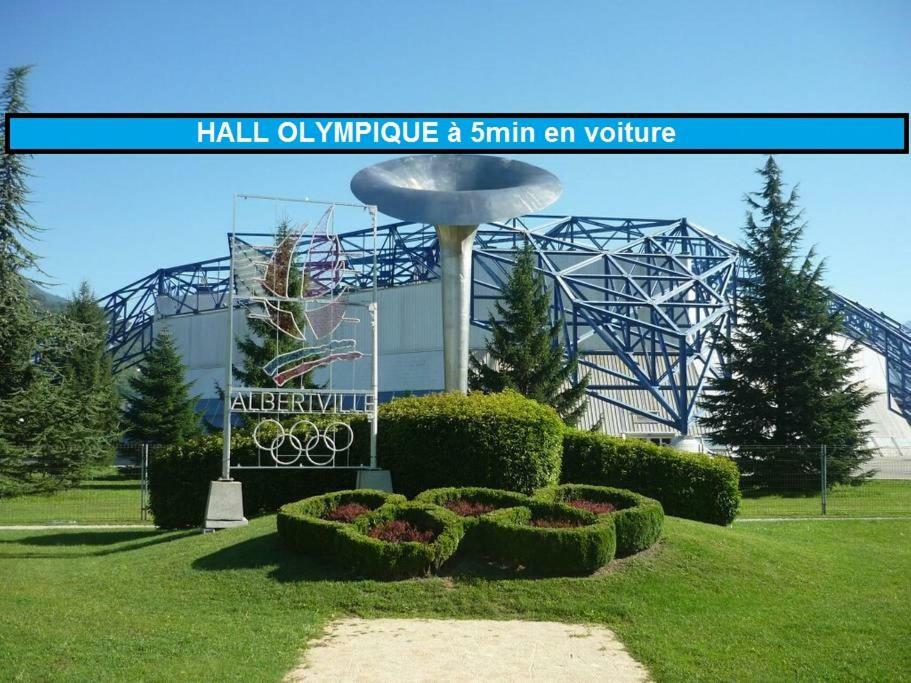 Beau Duplex 54M2, Classe 3 Etoiles Et Label "Gite De France" 5Min Centre, 15Min Gare Climatisation, Calme, 2 Chambres, Netflix Wifi, Tv 140Cms, Parking, Boite A Cles Arrivee Tardive - Gites La Tarine - アルベールヴィル エクステリア 写真
